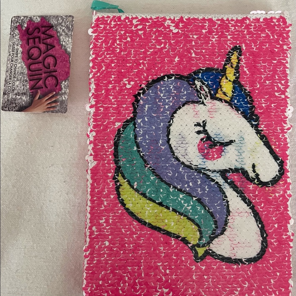 NWT Girls Bling Unicorn Reversible Notebook